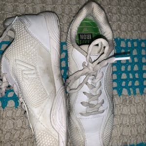 Cheer shoes